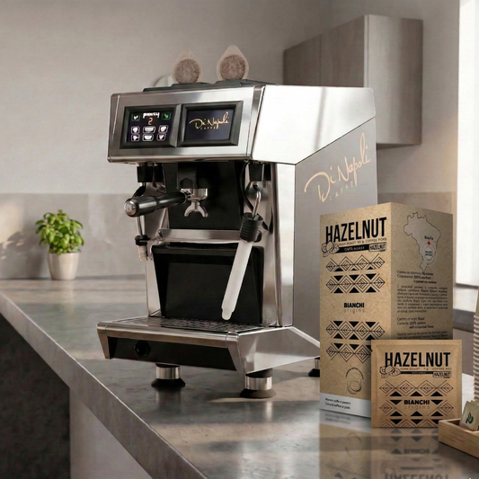 Dosettes ESE Bianchi noisette avec machine espresso – Bianchi Hazelnut ESE pods with espresso machine | Di Napoli Caffè